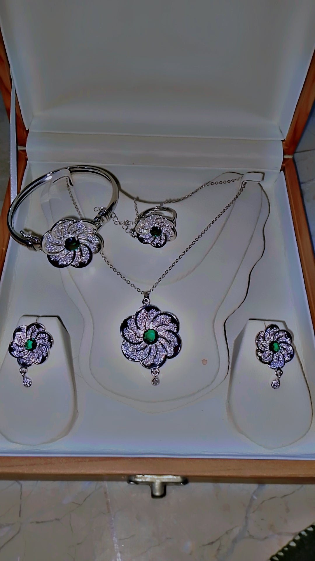 ✨ 4-in-1 Aesthetic/Fancy Jewelry Set 💍🔥