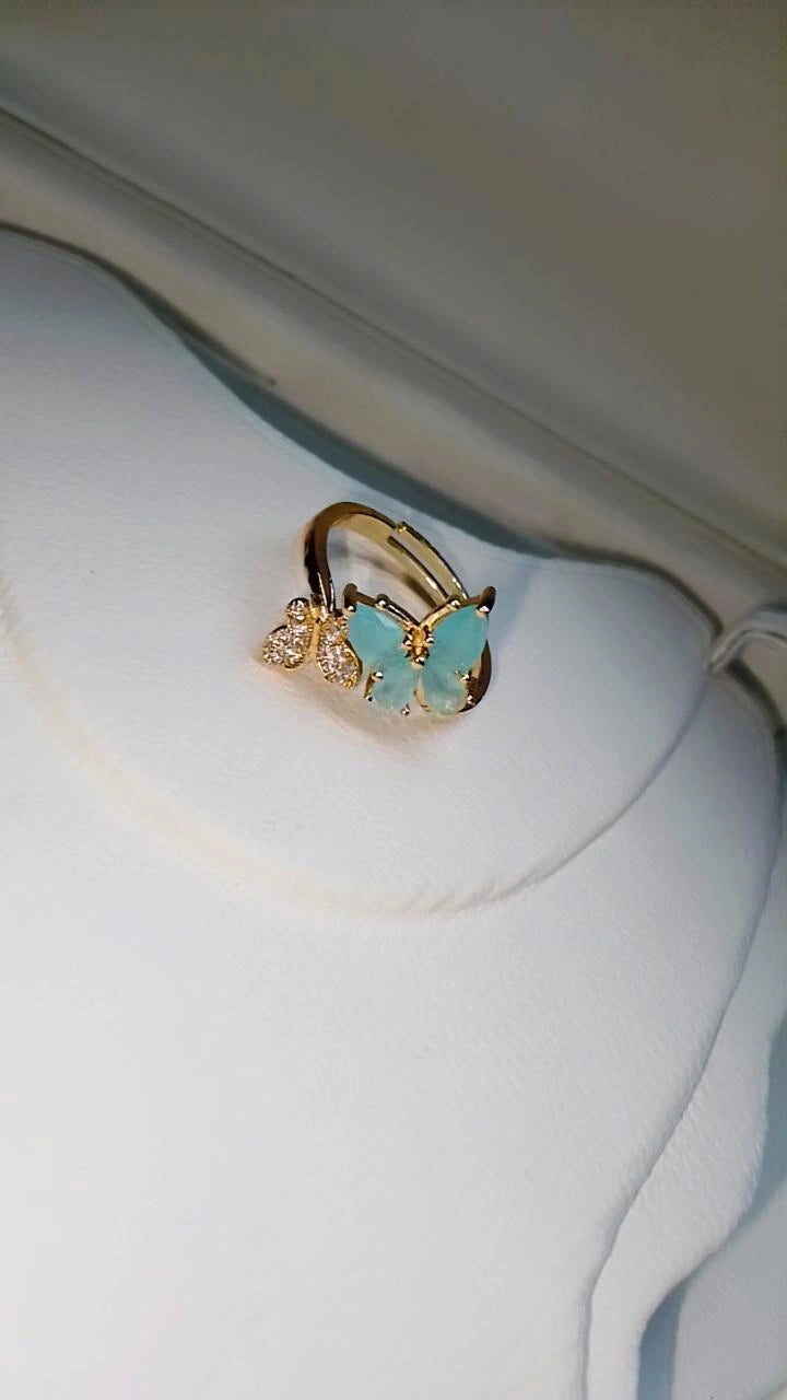 💎 Elegant Butterfly Adjustable Ring 💍 (Base Options: Gold / Silver)