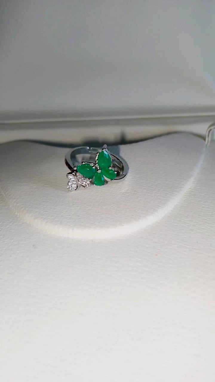 💎 Elegant Butterfly Adjustable Ring 💍 (Base Options: Gold / Silver)