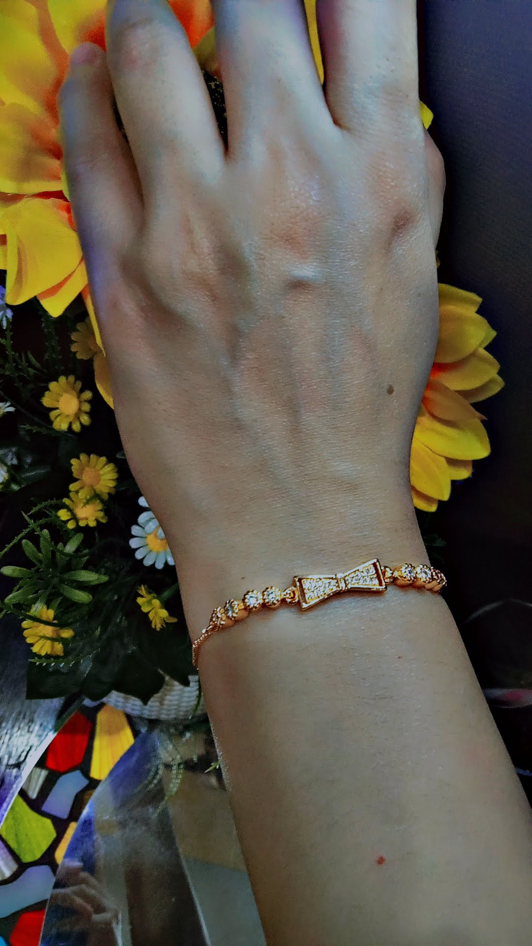 ✨ Premium Stainless Steel Gold Bow Bracelet