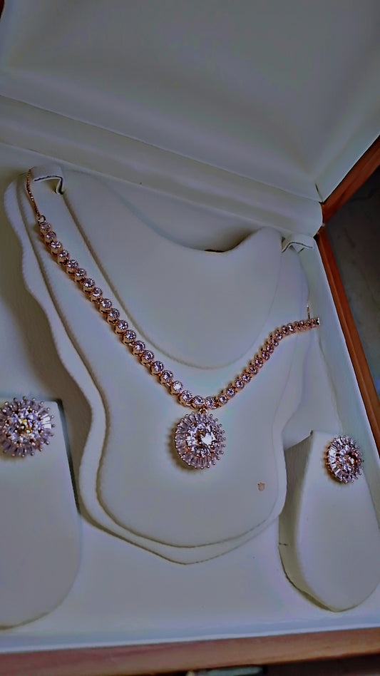 💎 Elegant Jewelry Set (Necklace+ Earrings) 🌙💌